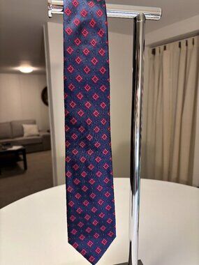 MASSIMO BIZZOCCHI (by Kiton) Extra Long XL Silk Tie - 61" Navy Red Medallion